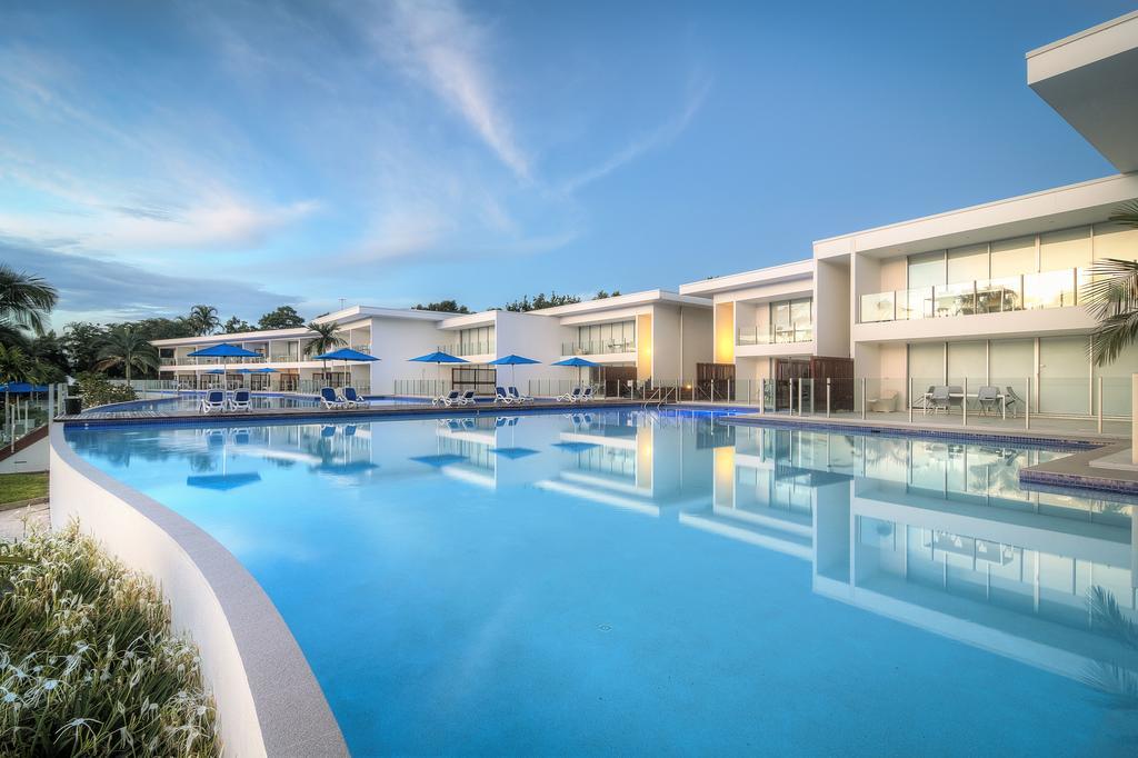 Pool Resort Port Douglas Exterior foto